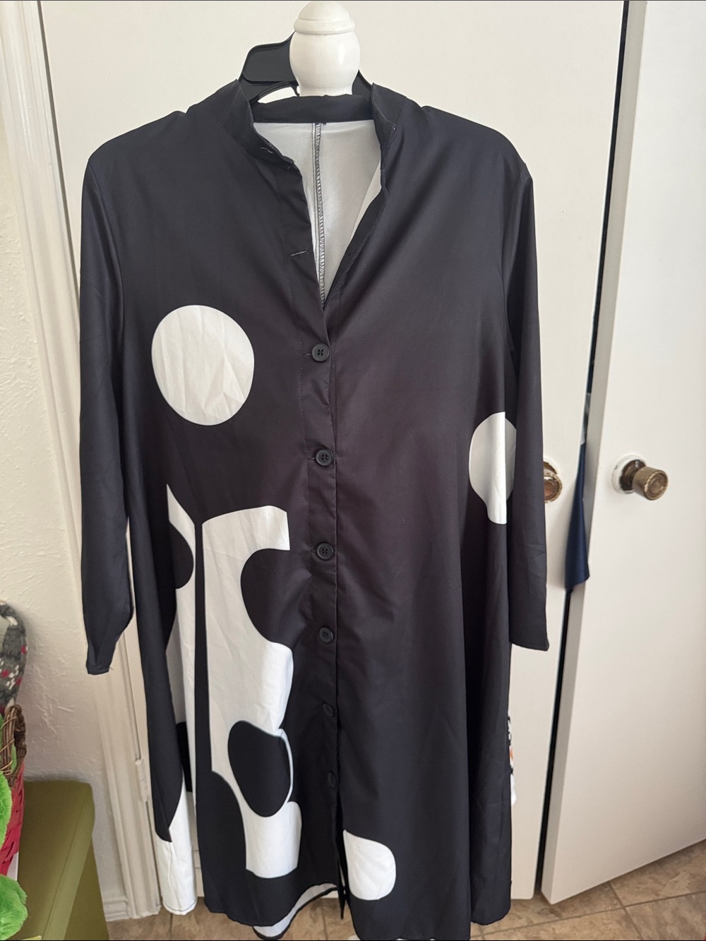Source Unknown Black and White Polka-Print Long Sleeve Shirt Dress